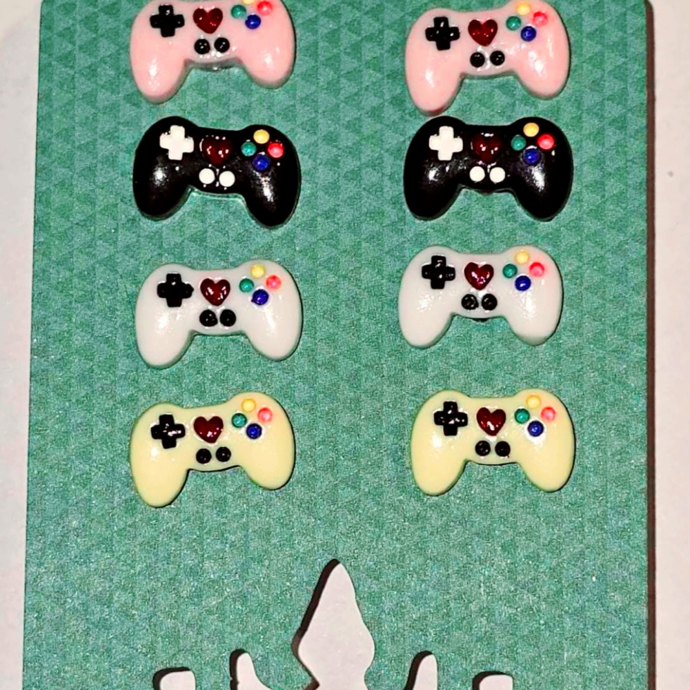 GAMER GIRL CONTROL EARRING SET 4 pair